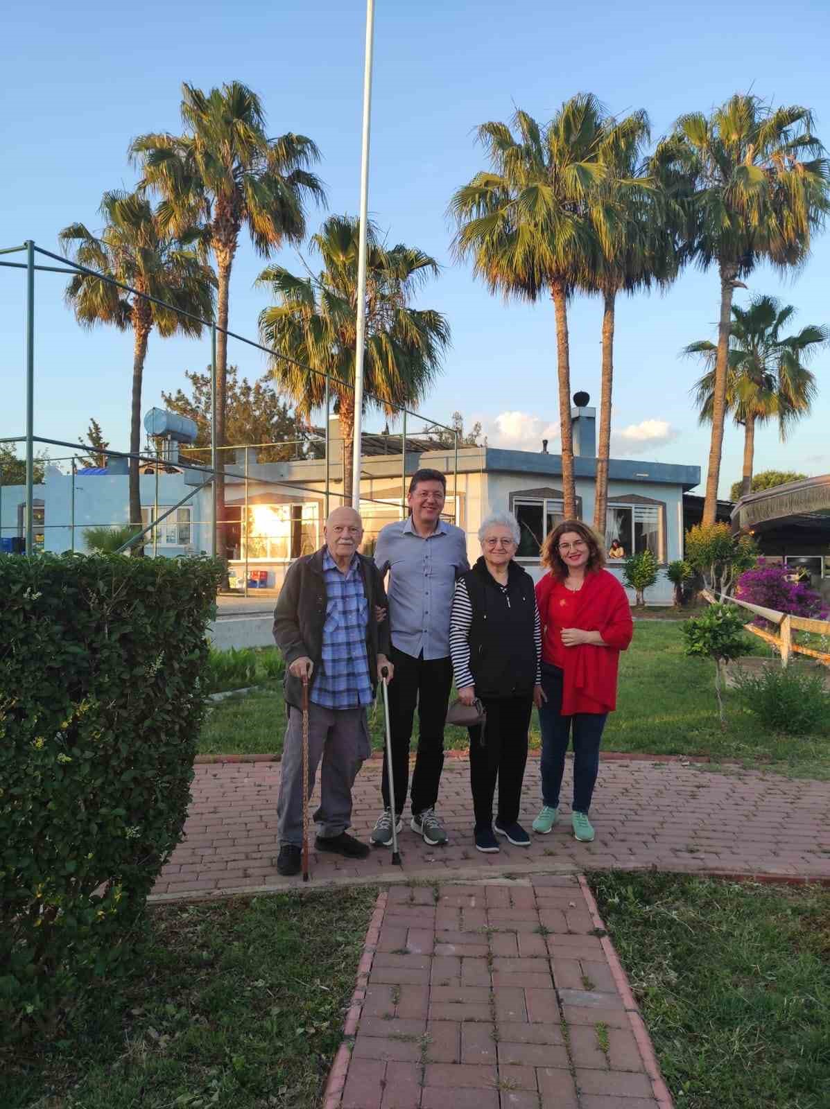 Yıllara meydan okuyan çift, 63 yıllık evliliğin sırrını açıklıyor: Sabır, hoşgörü ve karşılıklı anlayış