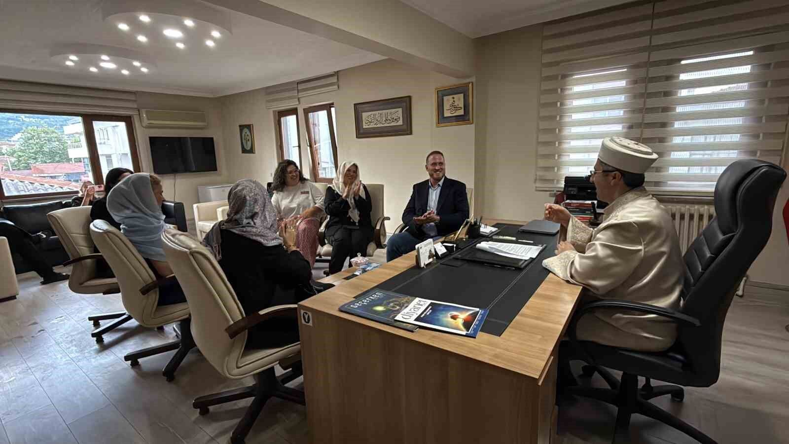 İngiliz Simon, sevdiği kadın için müslüman oldu: Yeni adı ‘Sinan’