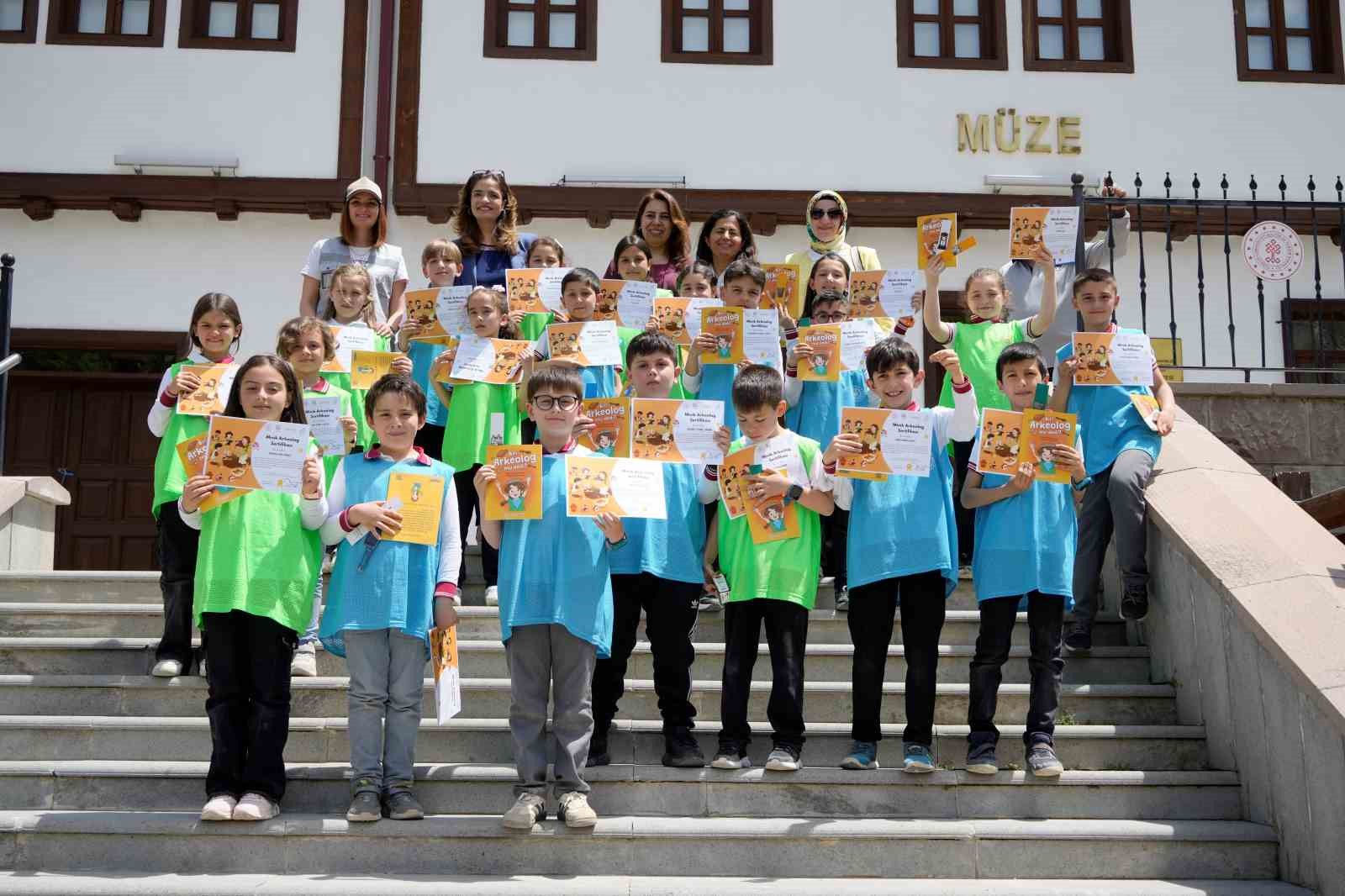 Gümüşhane’de çocuklara özel arkeolojik kazı deneyimi