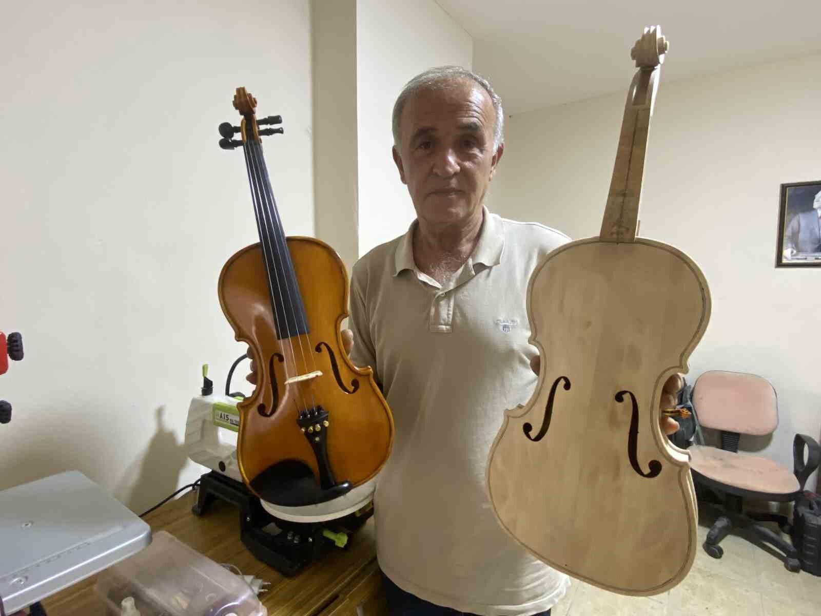 Annesinin altınlarını bozdurup aldığı keman, emekliliğinde mesleği oldu