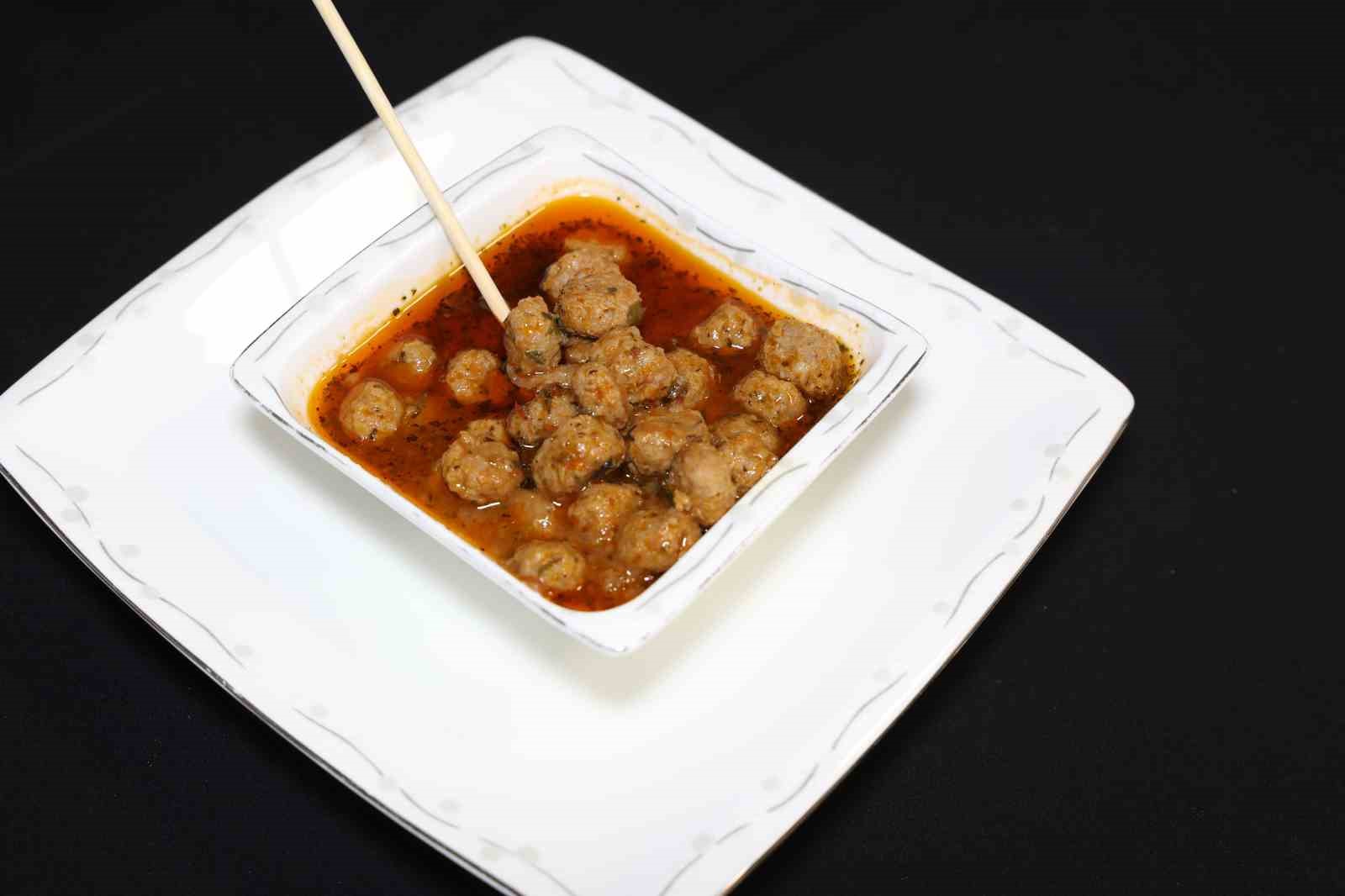 Yöresel lezzetler Elazığ’da yarıştı: ’Annemin Elinden’ büyük beğeni topladı