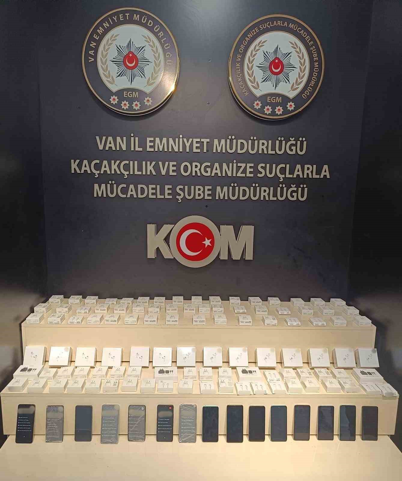 Van’da gümrük kaçakçılığı operasyonu