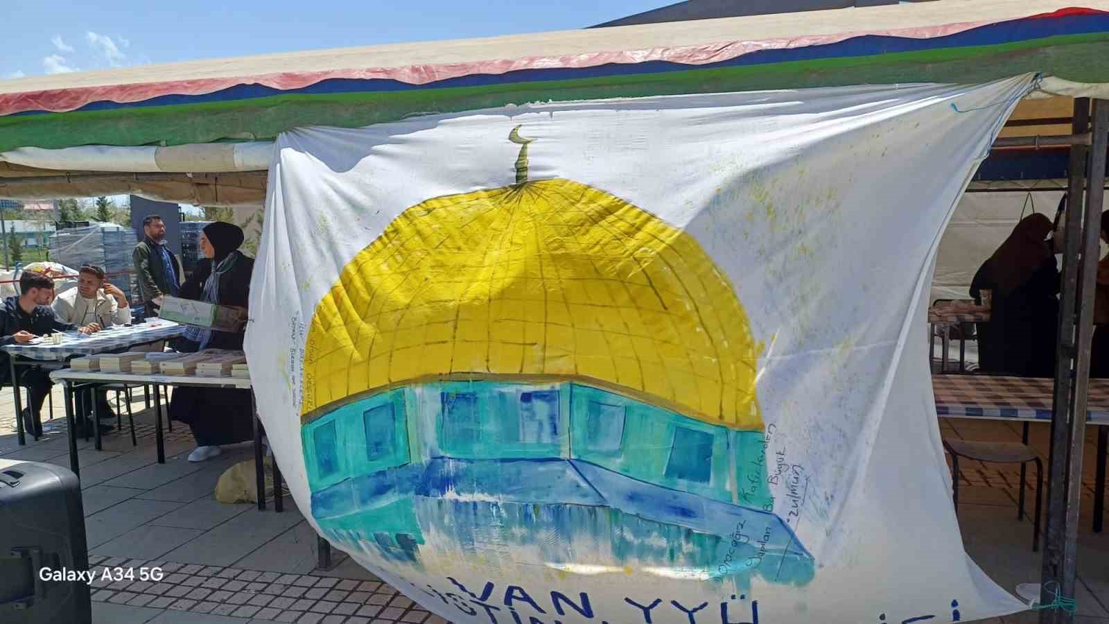 Van YYÜ’den Gazze yararına yardım kampanyası