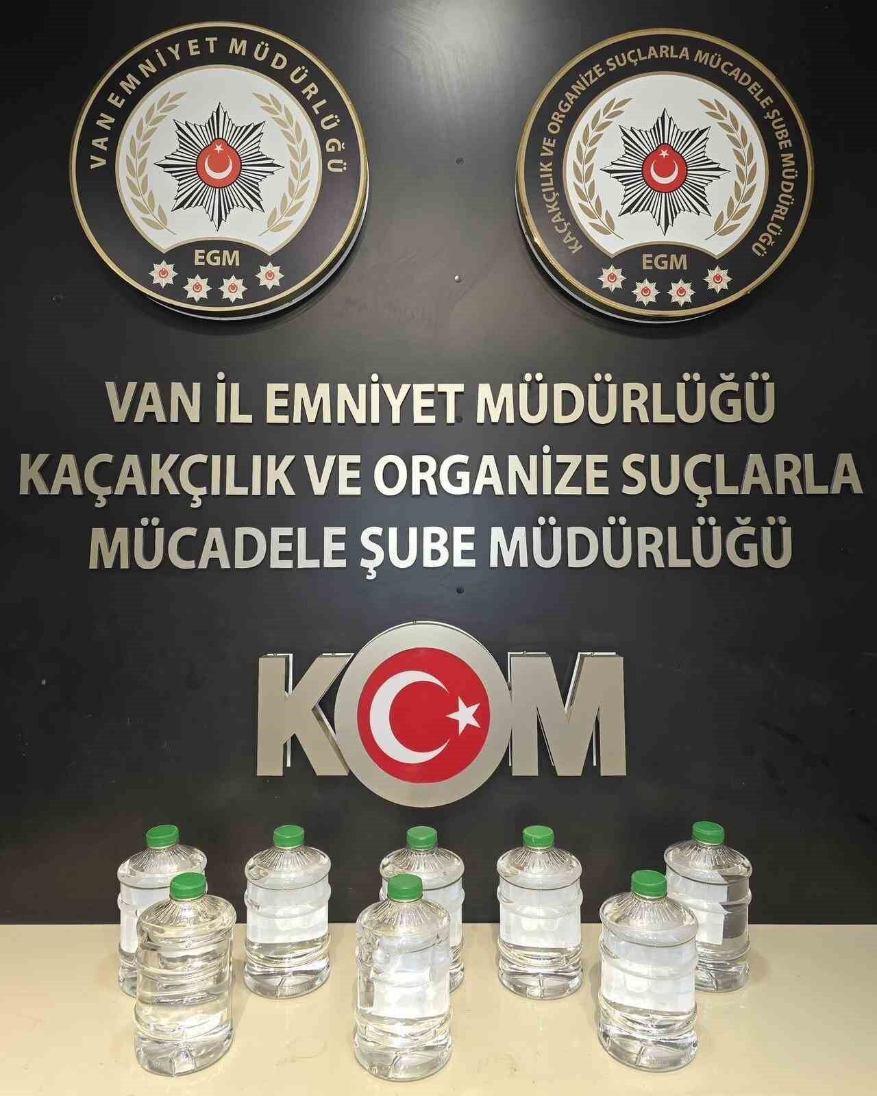 Van’da gümrük kaçakçılığı operasyonu