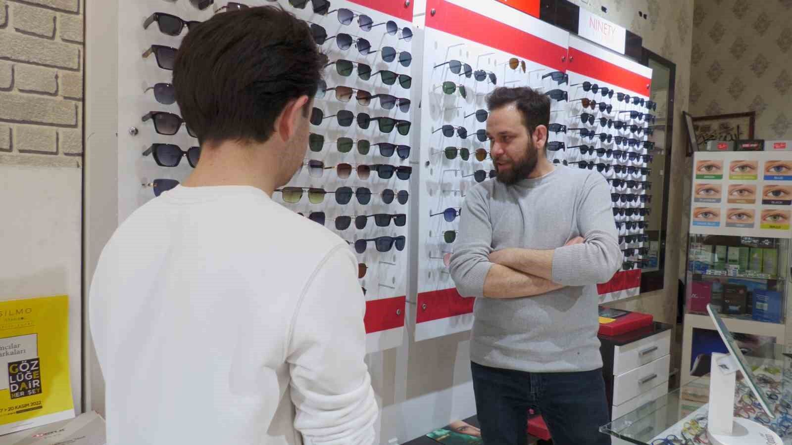 Optisyenlerden sahte güneş gözlüğü uyarısı