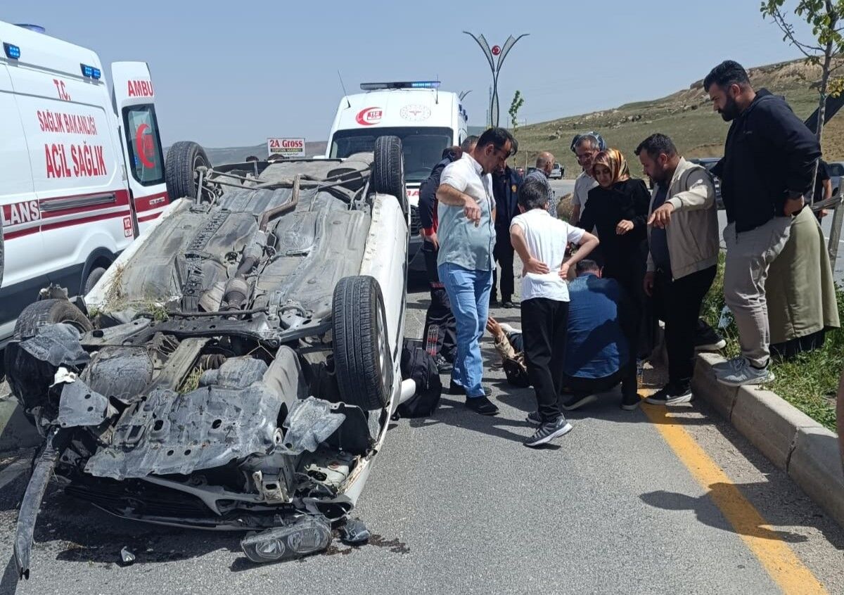 Van’da trafik kazası: 3 yaralı