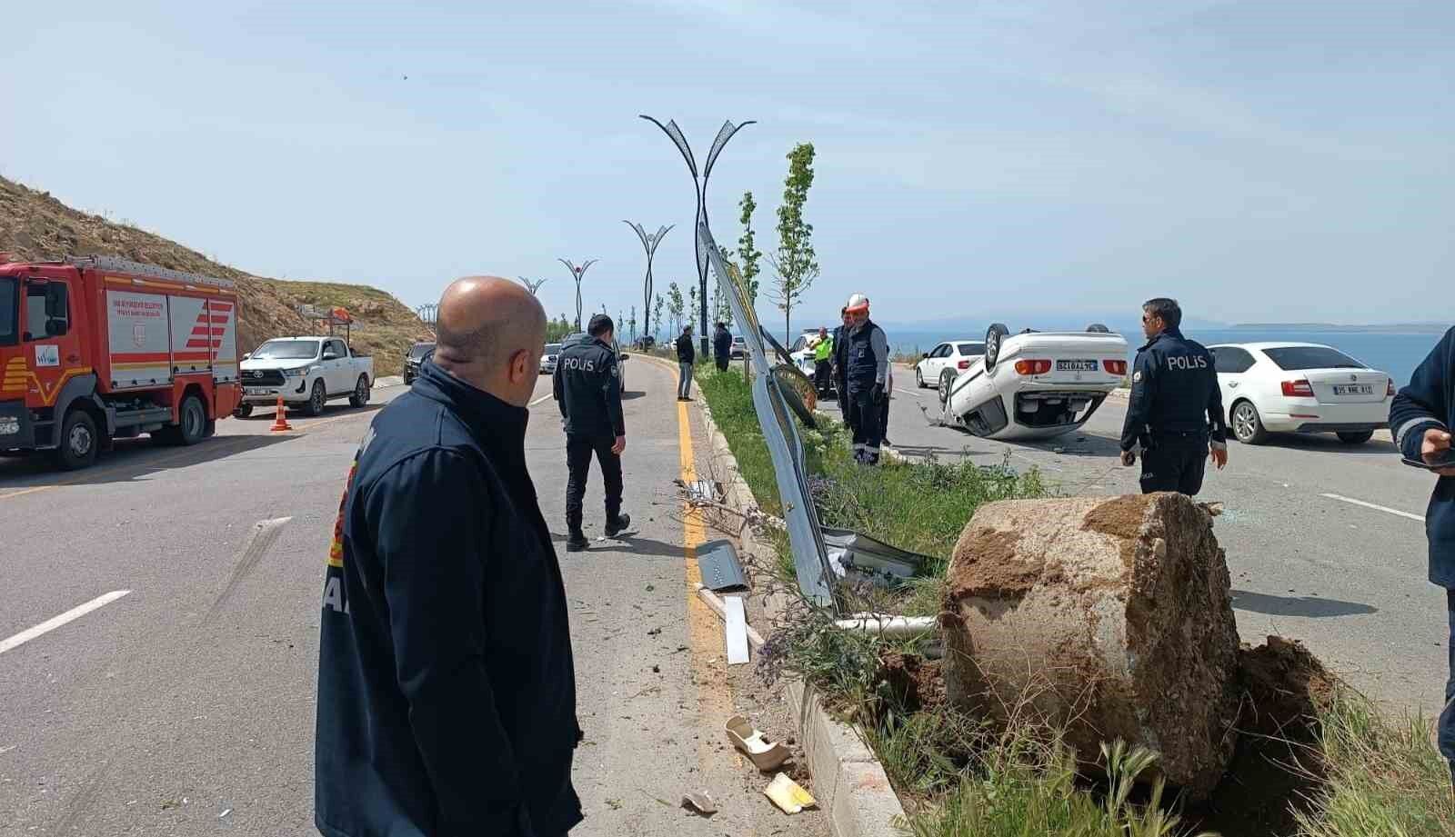 Van’da trafik kazası: 3 yaralı