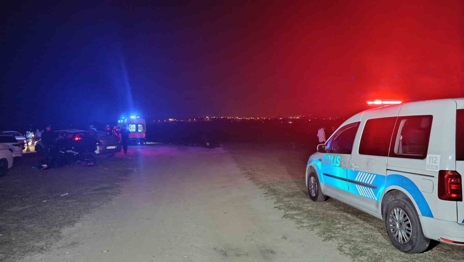 Tekne gezisi faciaya dönüştü: Genç adam gölde kayboldu