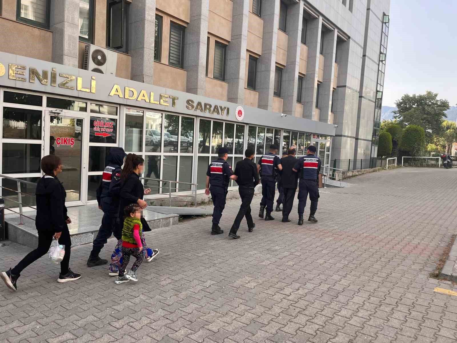 Dil düşürerek 9 ilde hırsızlık yapan kadın ve ailesi, 600 bin liralık son işlerinde yakalandı