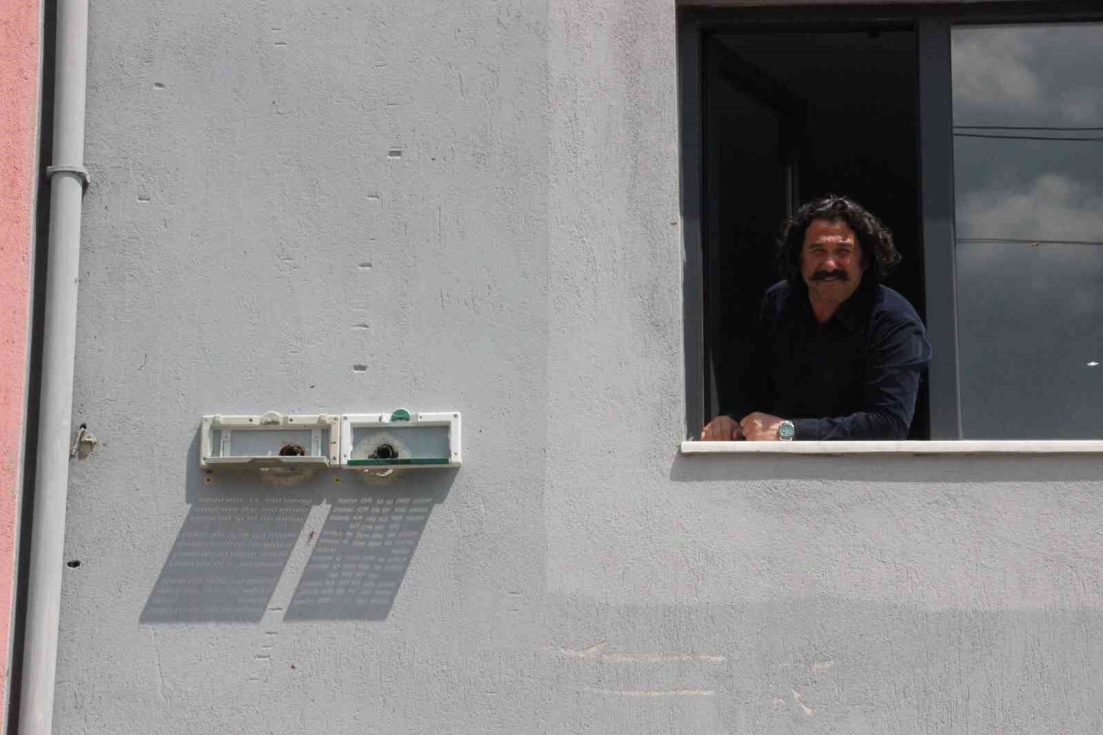 Fabrikasında 5 bin işçi ile ’bal’ gibi çalışıyor