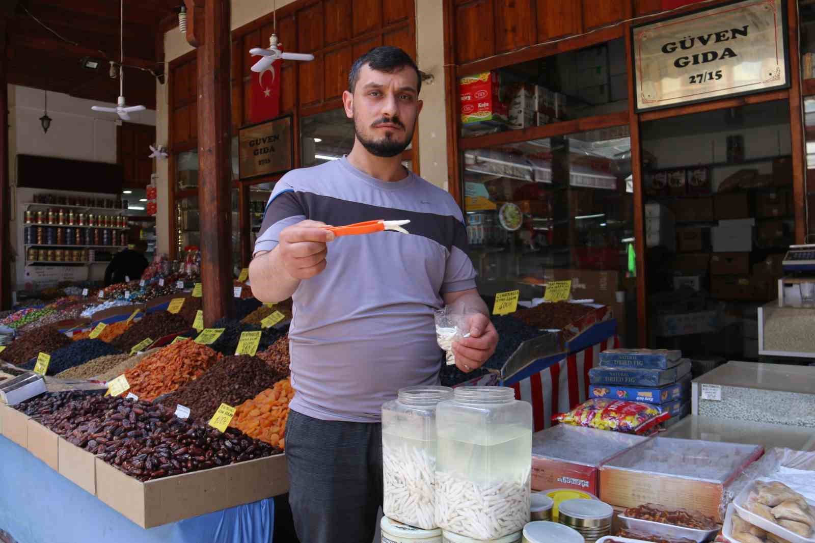 Dünyanın en pahalı sakızı, çeyrek altını geçti yarım altınla yarışıyor