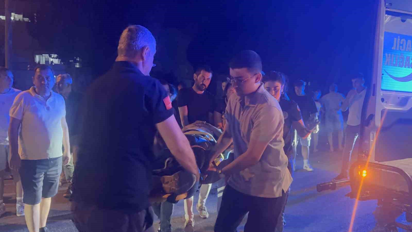 Kontrolden çıkan motosiklet devrildi, sürücü ağır yaralandı