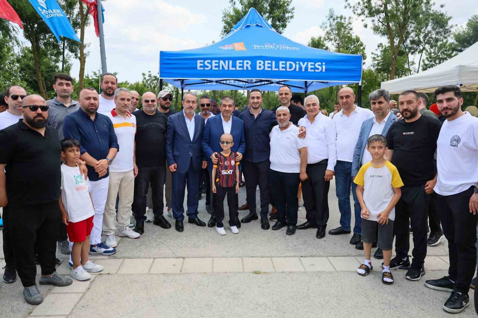 Esenler Belediyesi’nden kanseri yenen 7 yaşındaki Selim için anlamlı etkinlik
