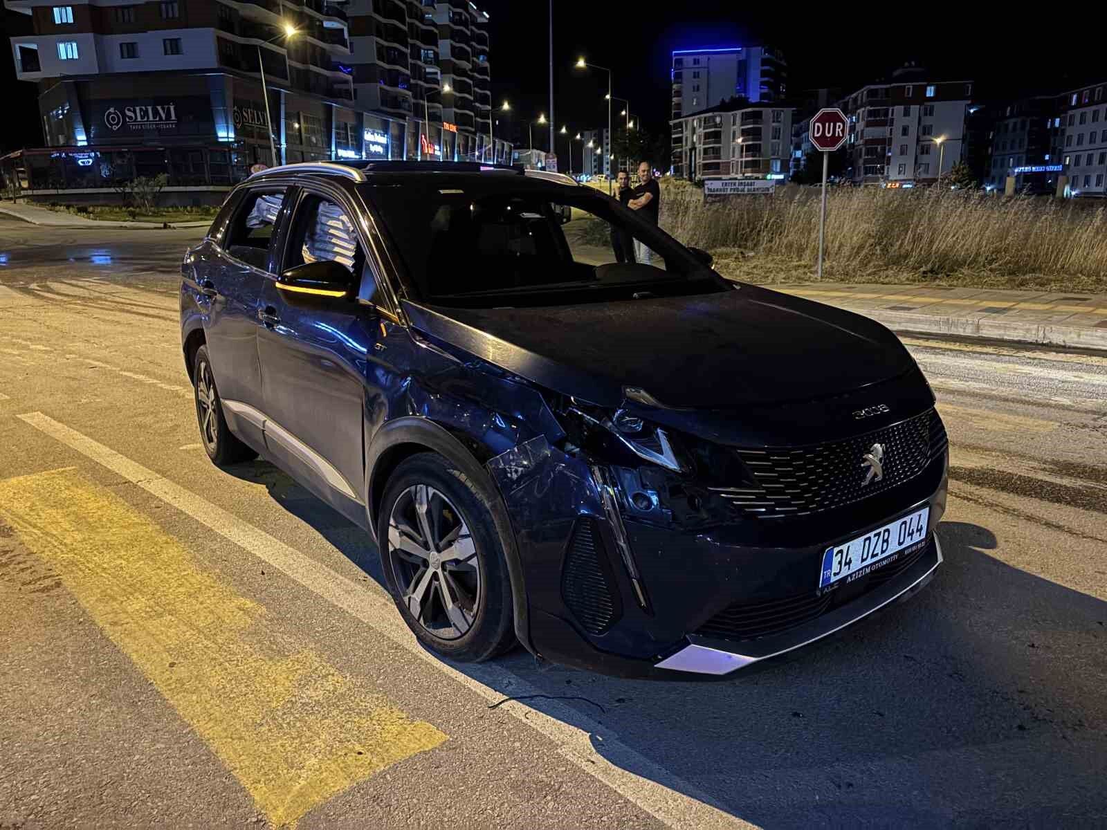 Edirne’de 4 aracın karıştığı zincirleme kaza kamerada