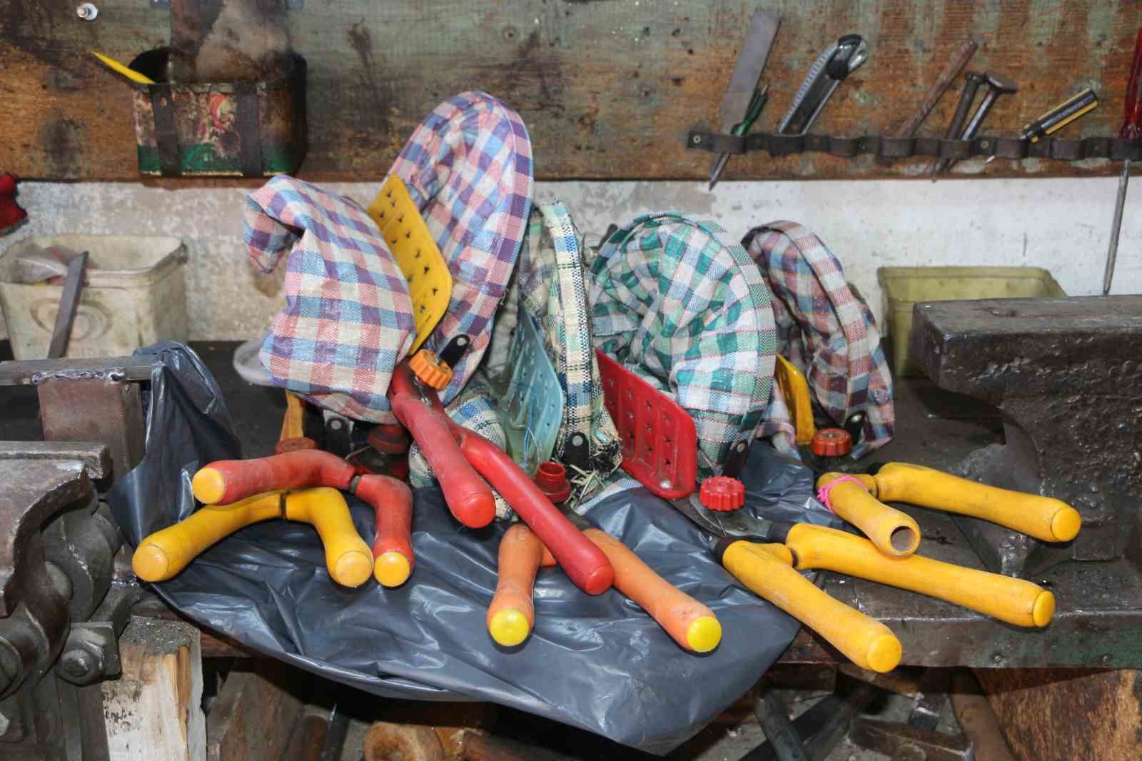 Elektrikli çay kesme motorları çıkınca çay makasları tarih olmaya başladı