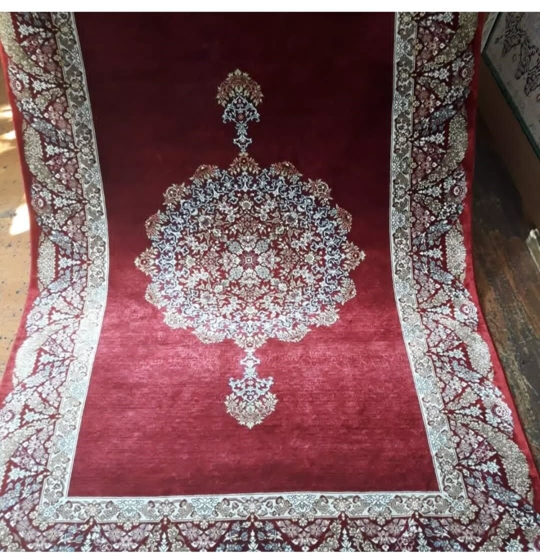 Çorumlu kadınlar ipeği sanata dönüştürüyor, aile bütçesine katkı sağlıyor