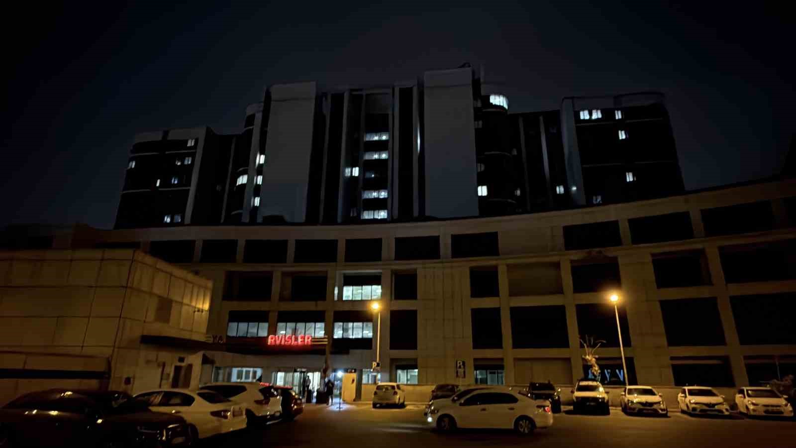 Nihal Candan tedavi gördüğü hastanede hayatını kaybetti