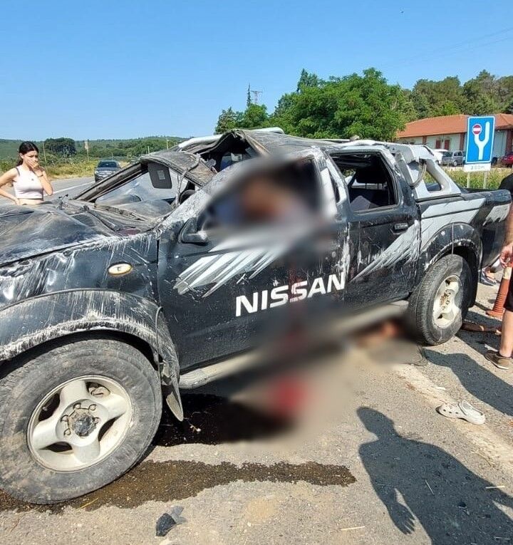 Takla atan kamyonette 1 ölü, 2 yaralı