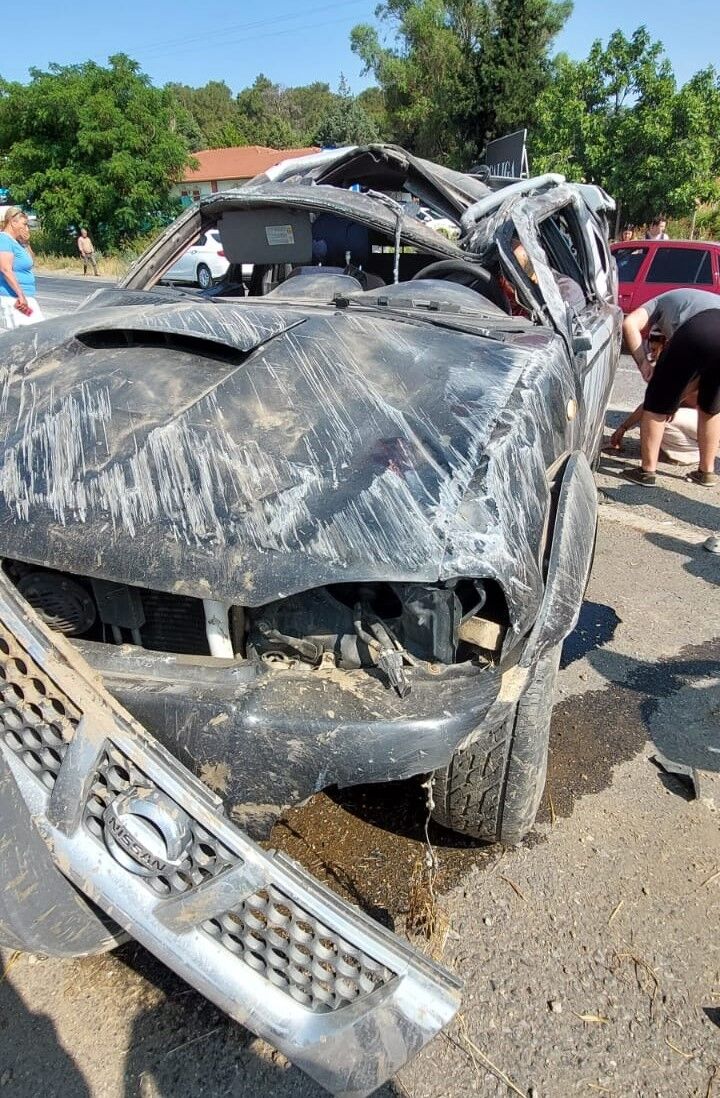 Takla atan kamyonette 1 ölü, 2 yaralı