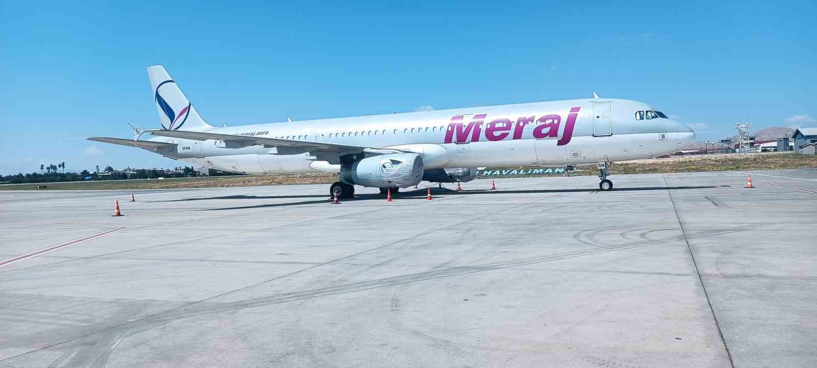 Hava sahası kapandı, İstanbul-İran uçağı Van’a indi