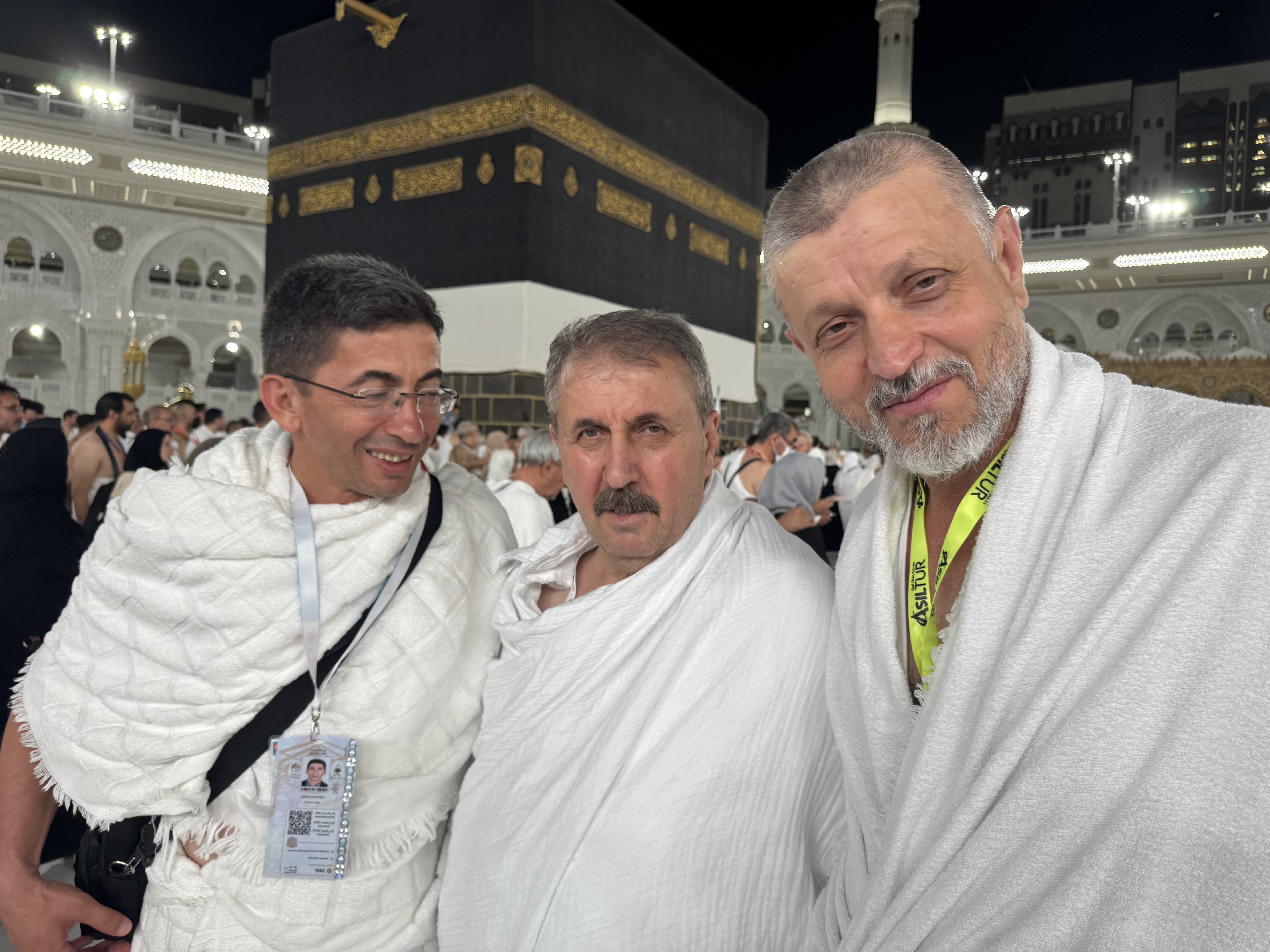 Türk siyasetçileri ve Müslüman ülke liderleri de Kabe’ye kavuştu