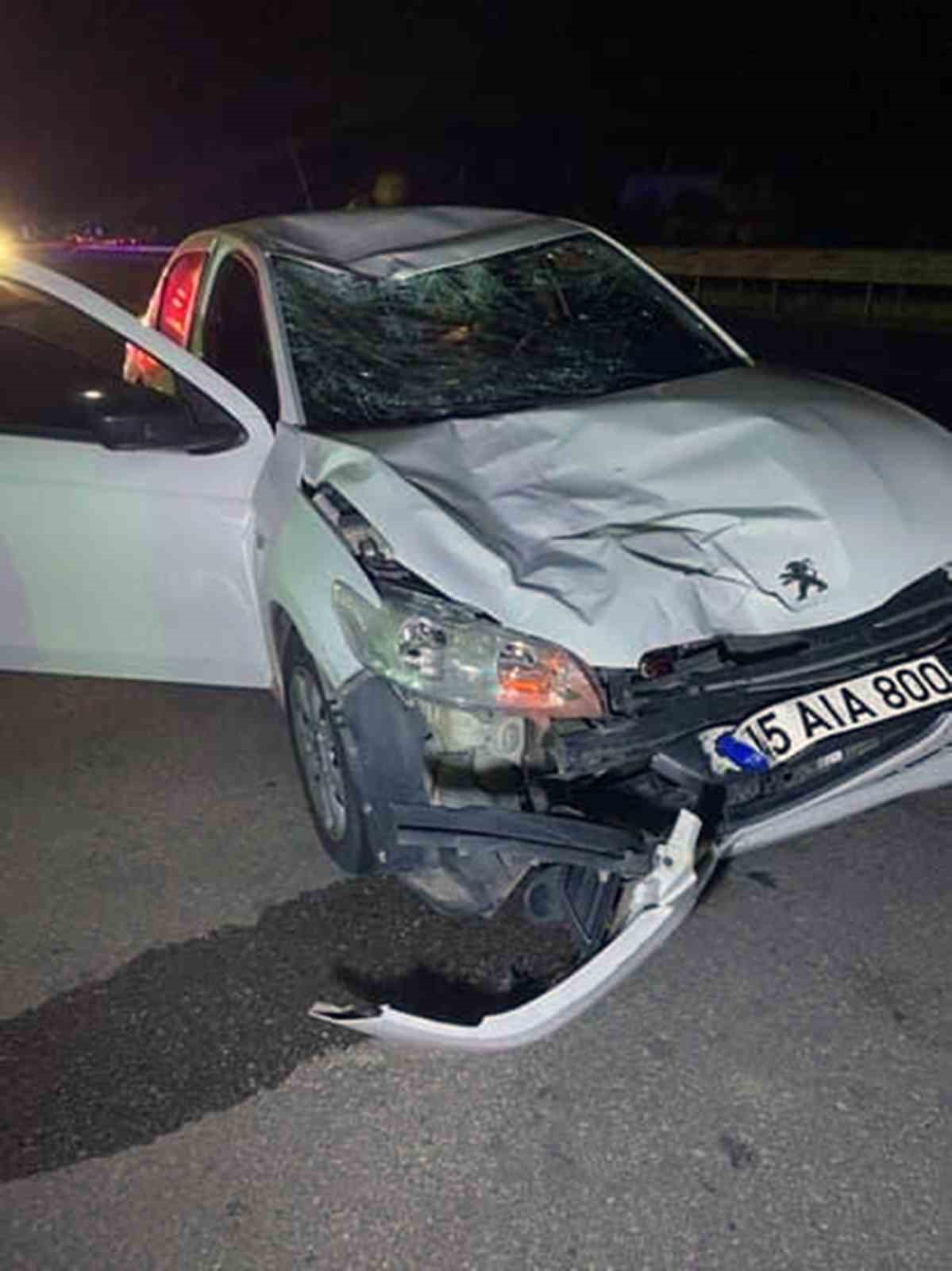 Otomobilin çarptığı bisikletli yaşamını yitirdi