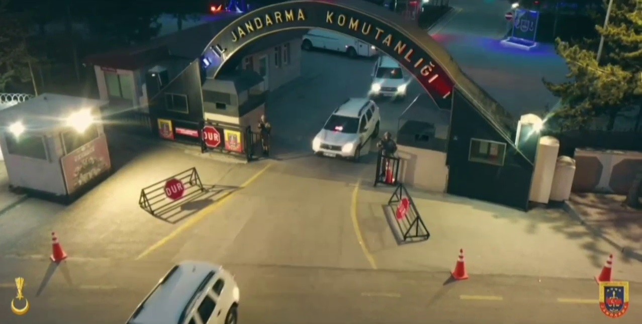 Erzurum merkezli siber dolandırıcılık operasyonu: 9 gözaltı