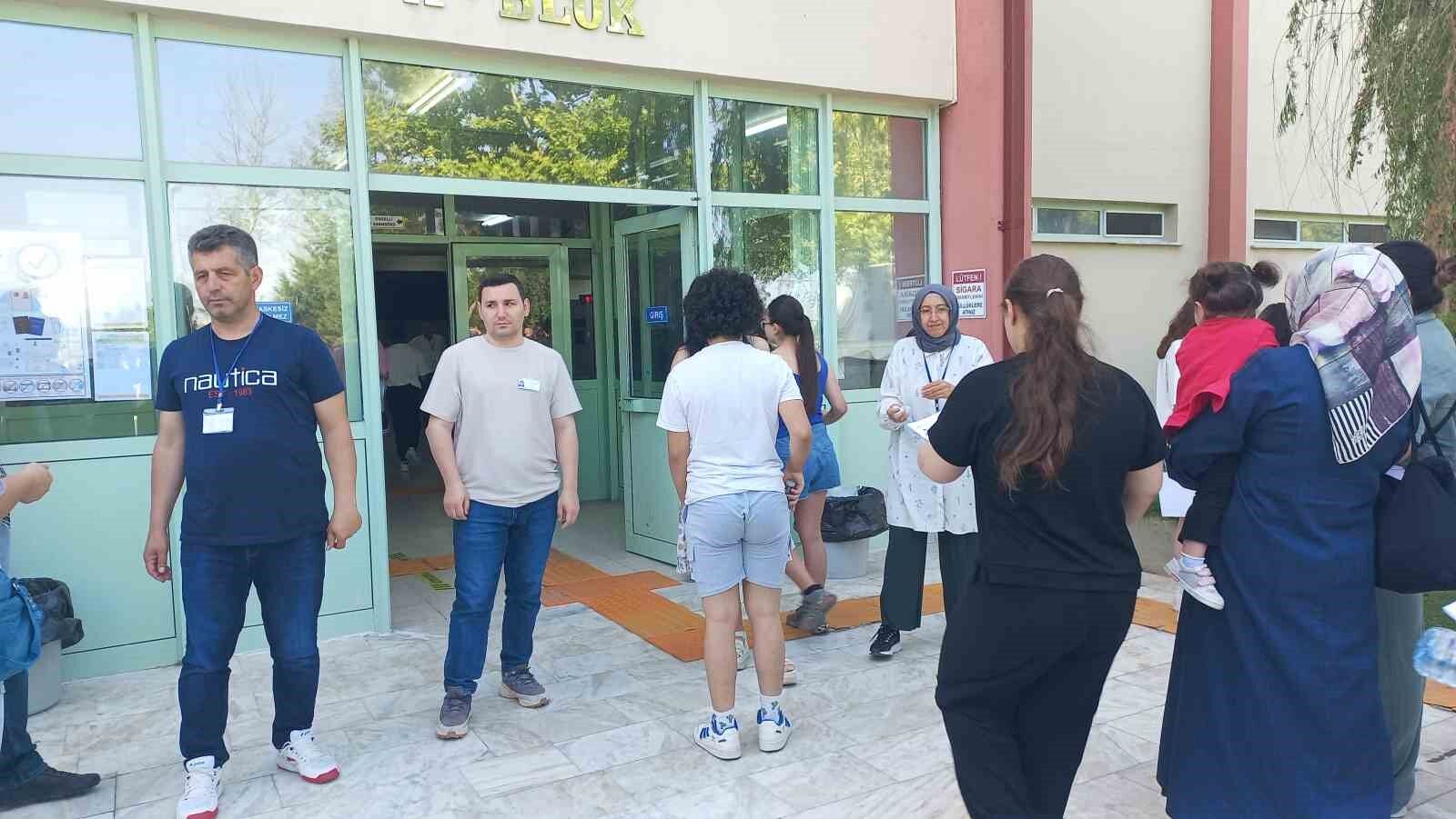 Öğrenci kimliğini unuttu, sınav hayali yarım kaldı