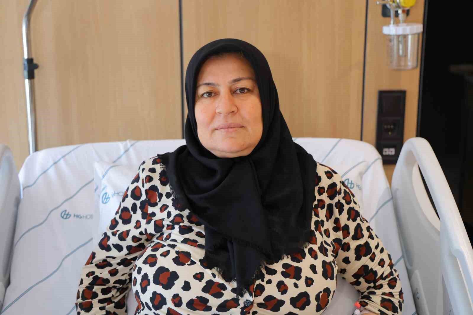 Kadın hastalıklarına V-Notes tekniğiyle ameliyat