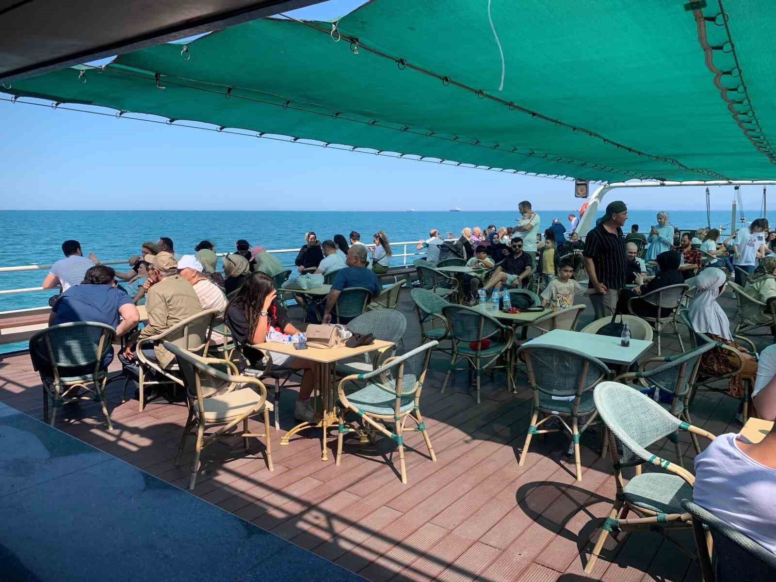 Gemi turlarına yoğun talep