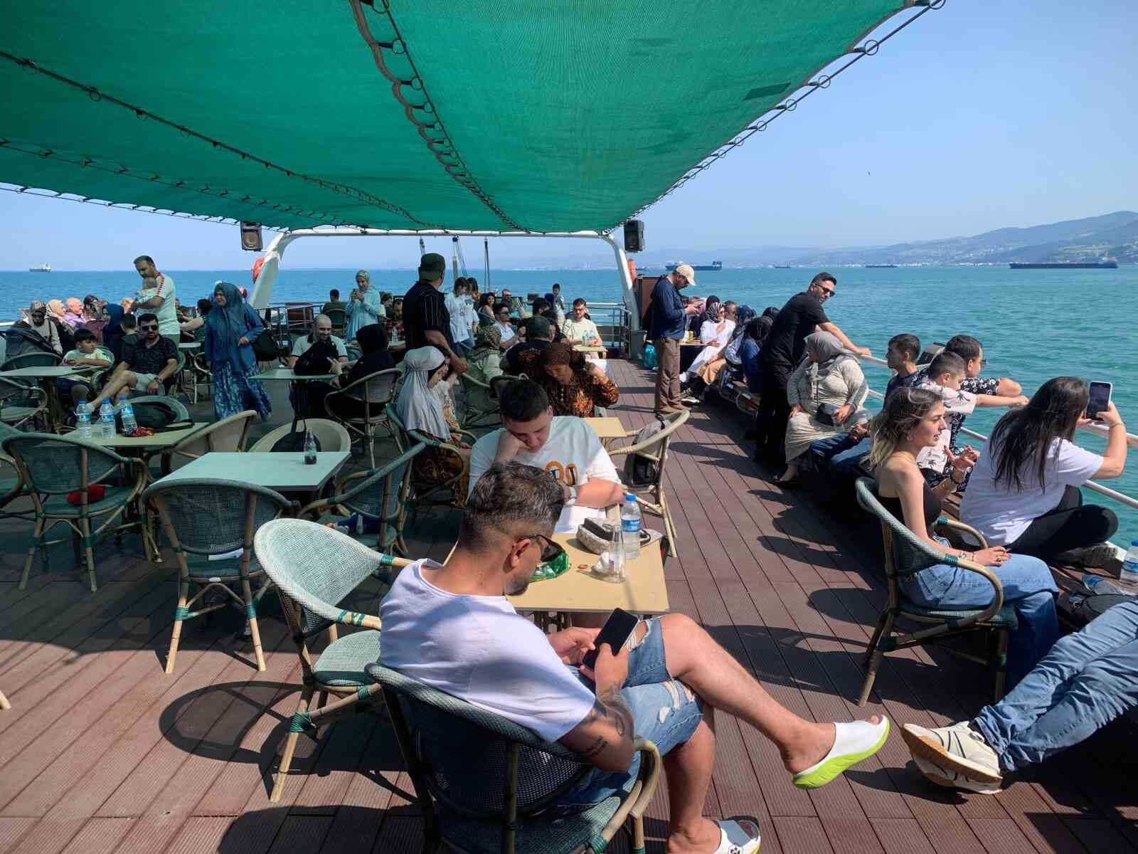 Gemi turlarına yoğun talep