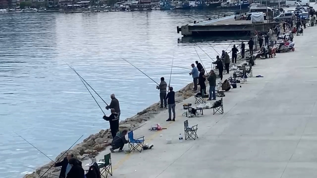 Duyan sahile akın etti