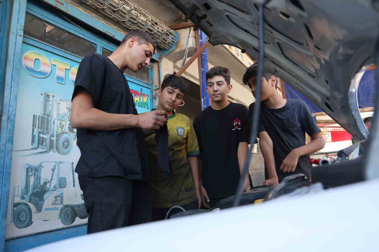 Sanayide çırak sıkıntısı: 