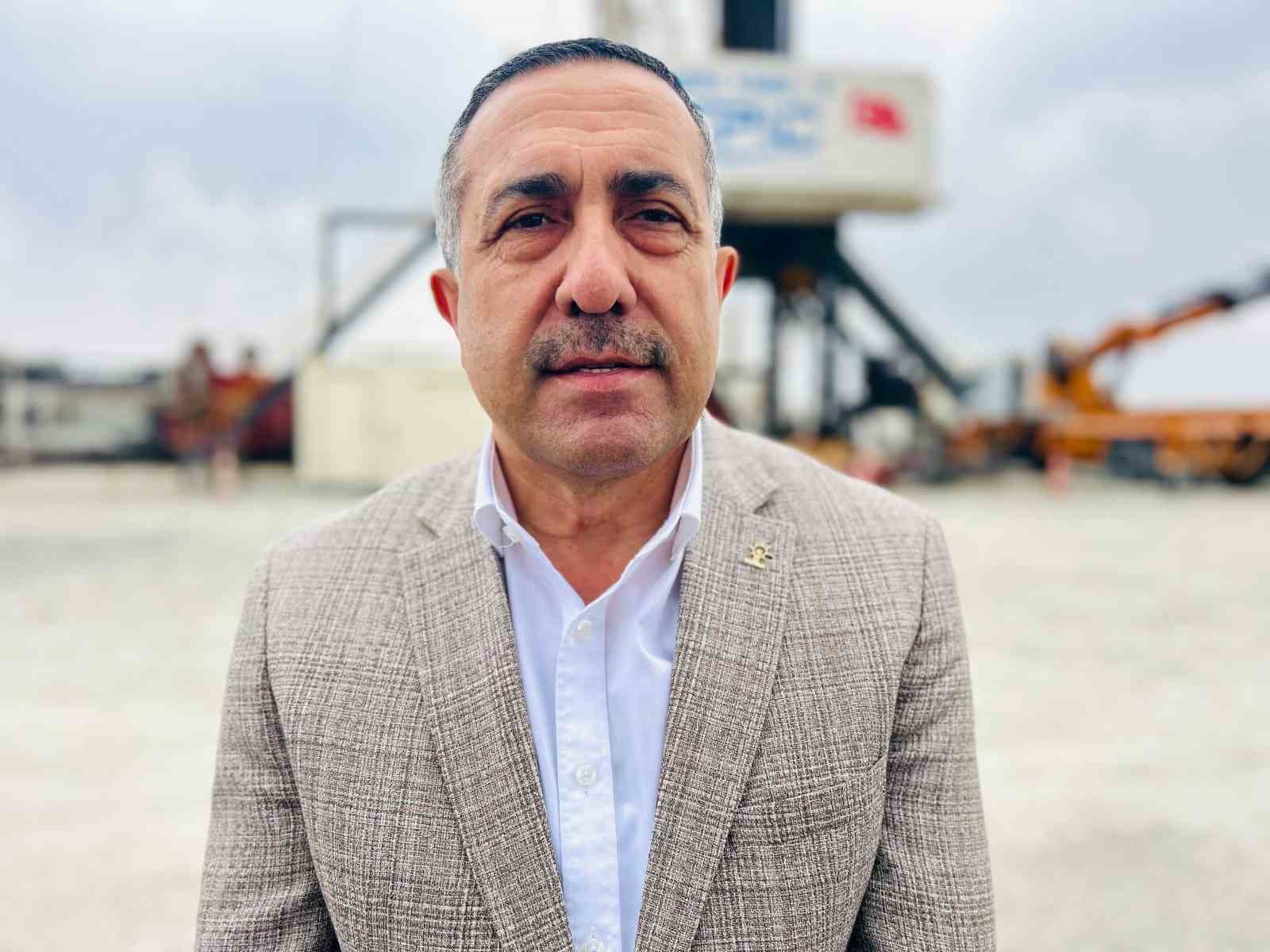 Kato Dağı’nda petrol heyecanı: 2 bin 800 metreye inildi