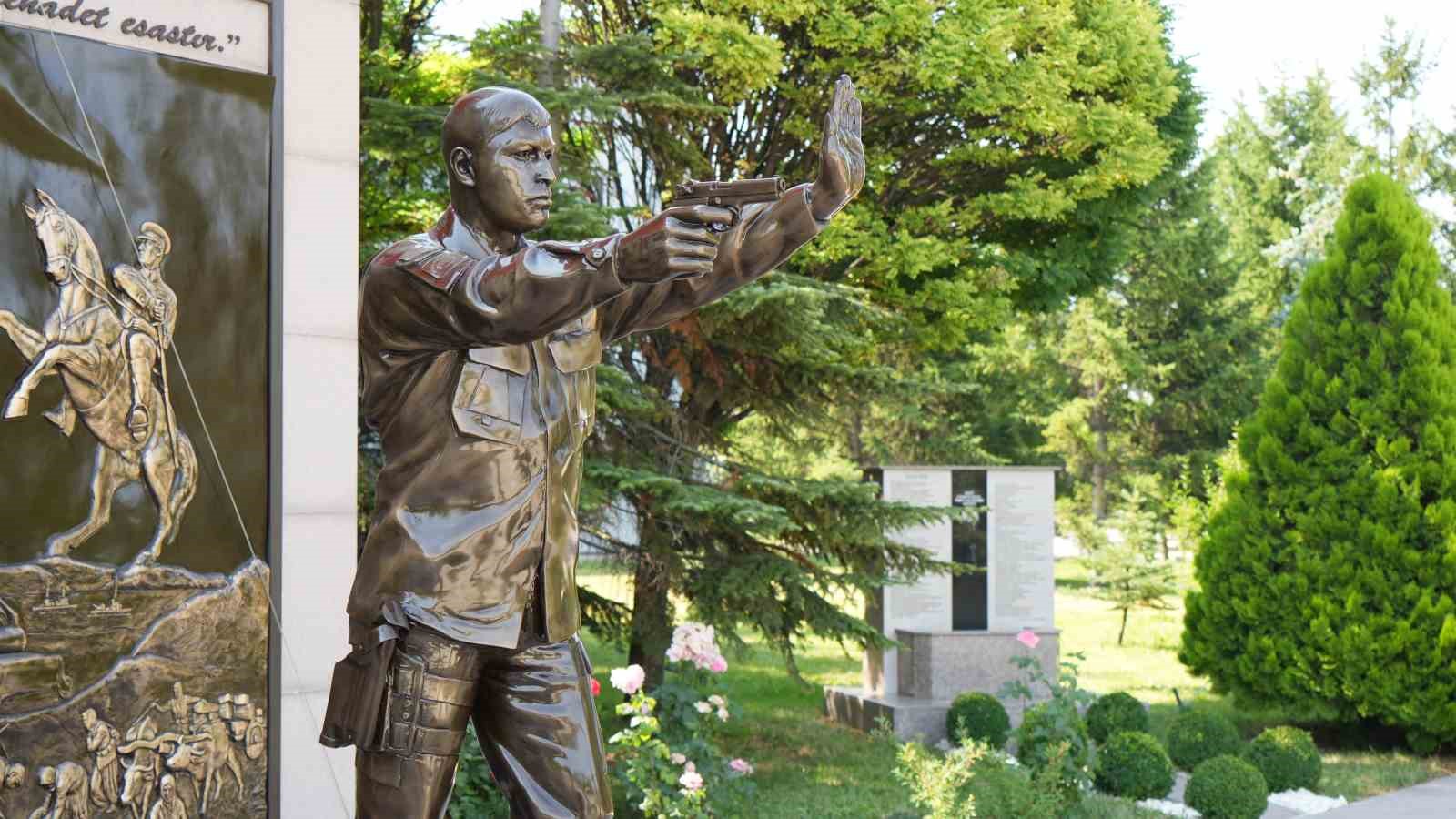 Darbe seyrini değiştiren kahraman: Ömer Halisdemir’in şehadet noktası özel zeminle korunuyor