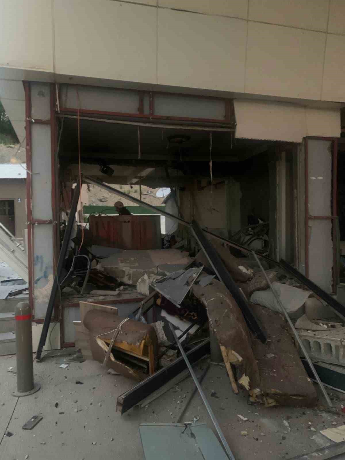 Petrol istasyonunda patlama: 1 yaralı