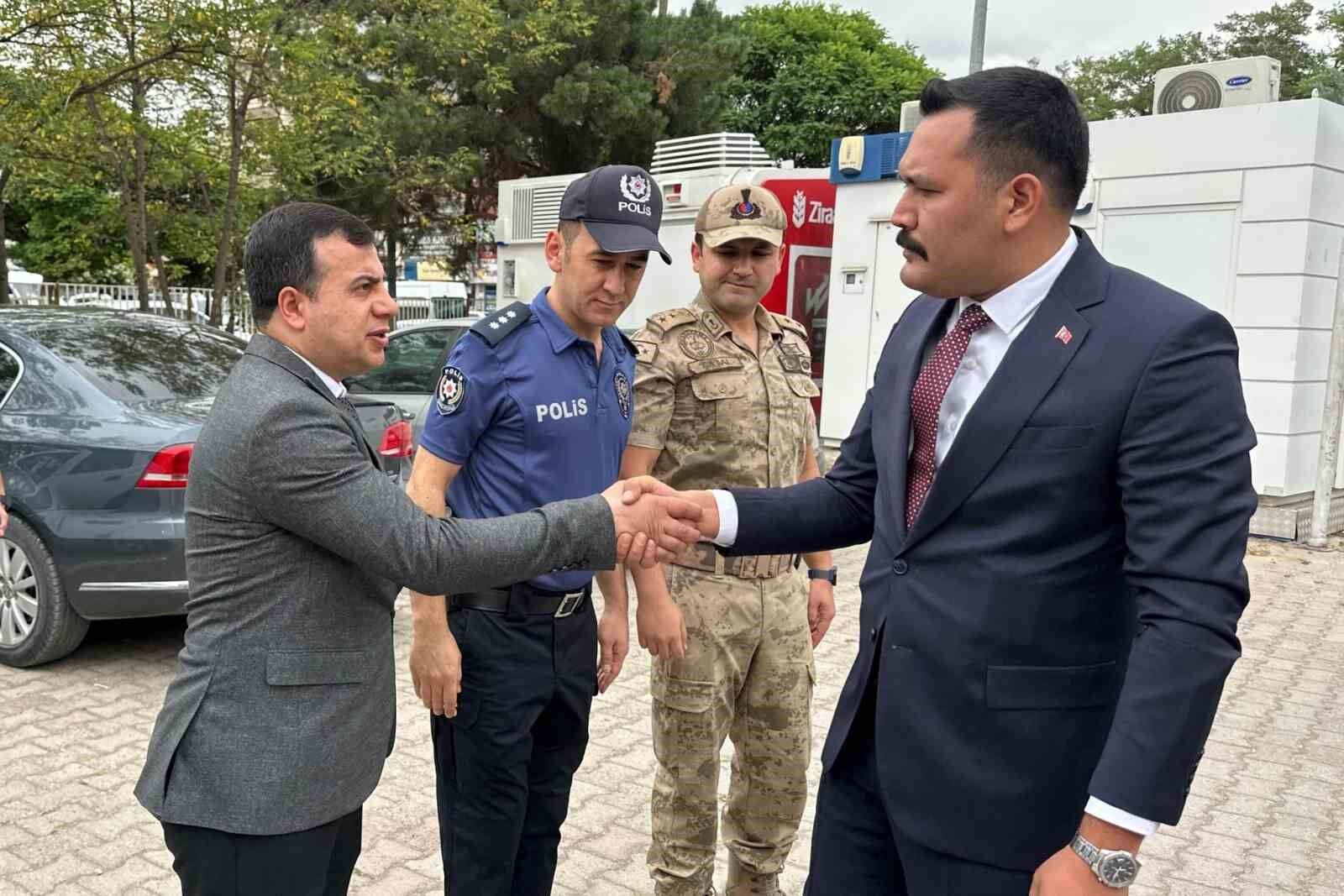 Van’ın Muradiye Kaymakamı Türkmenoğlu göreve başladı