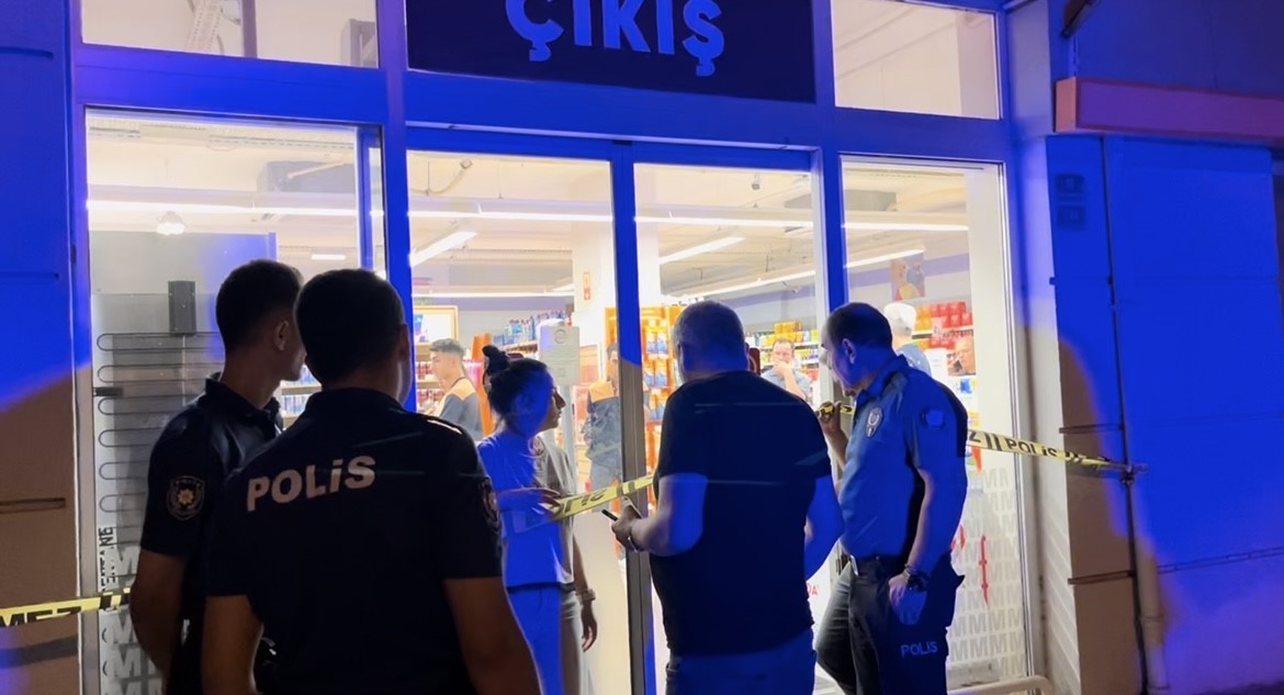 Markette dehşet saçtı, 2 saat sonra ormanda yakalandı