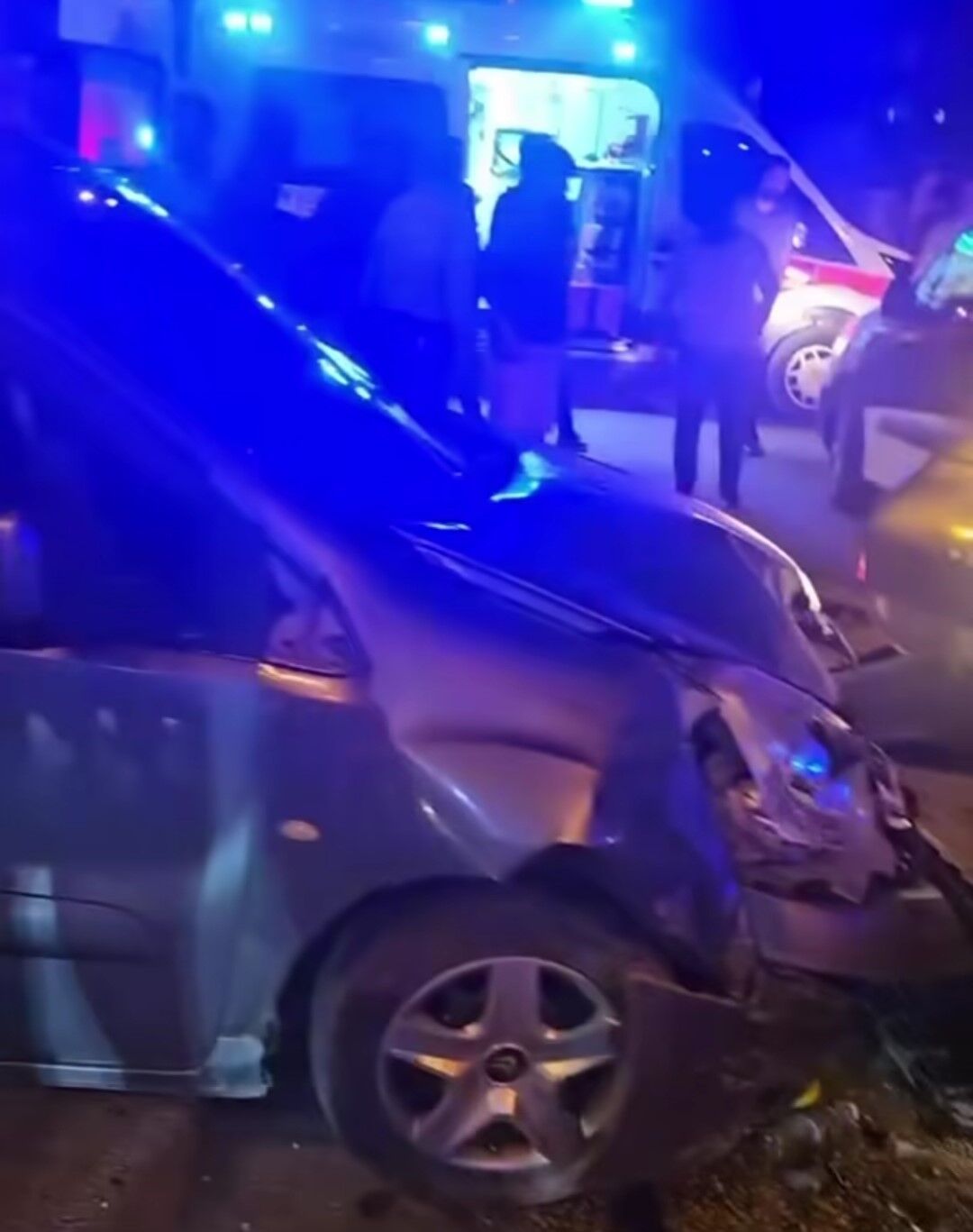 Van’da üç araç çarpıştı: 5 yaralı