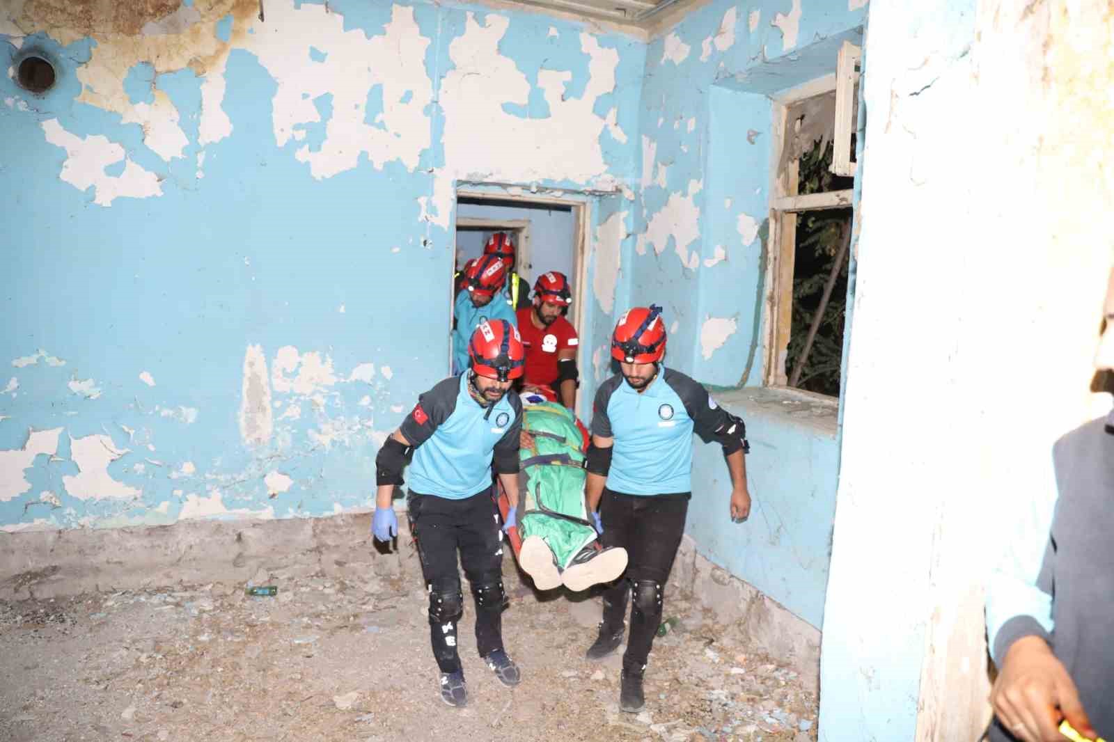 4 ilden 125 personelin katılımıyla enkazda arama kurtarma tatbikatı