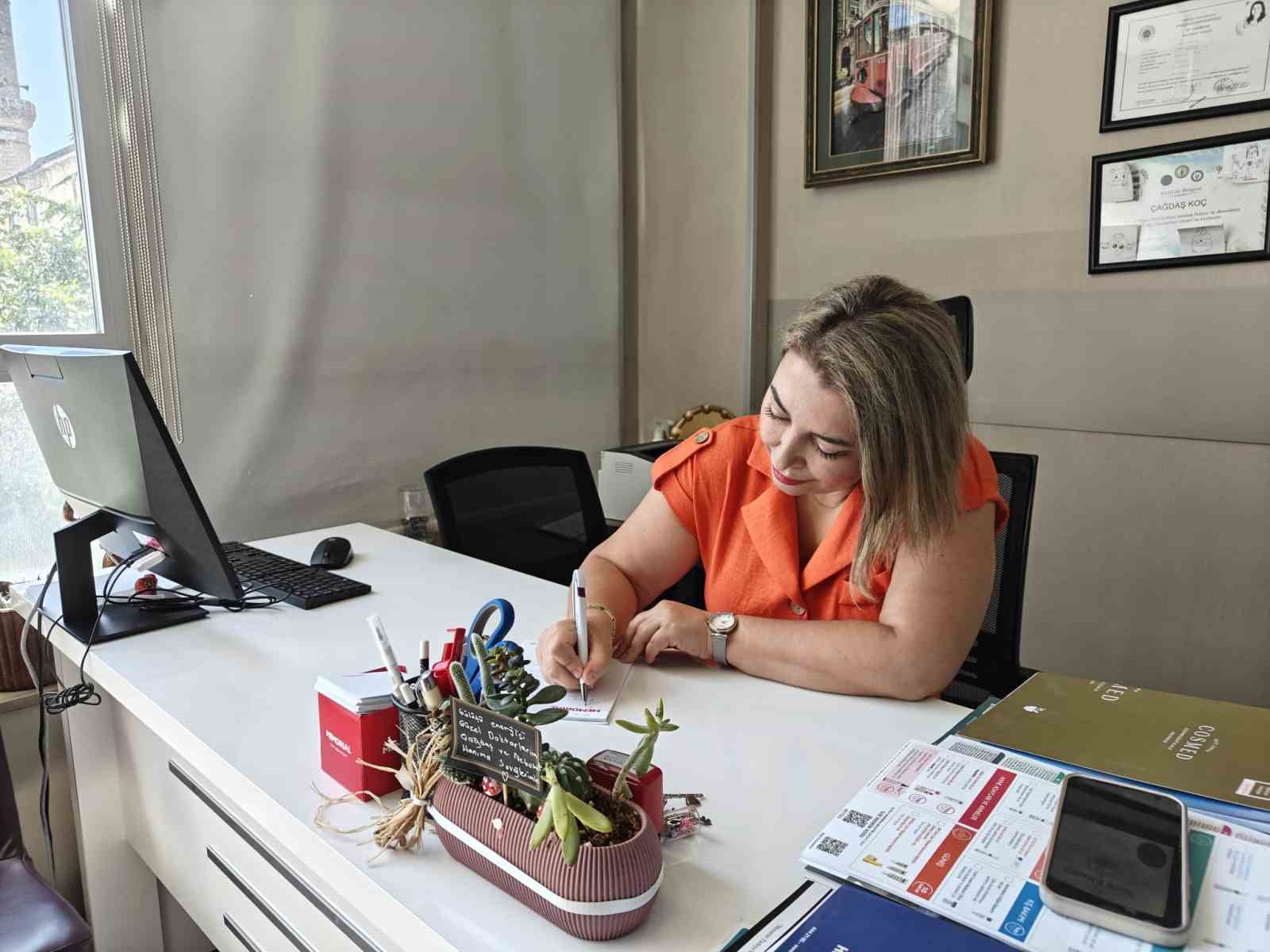 Yaz aylarında makyaja dikkat