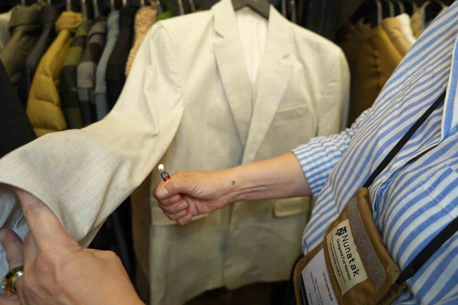 Taktik amaçlı kullanımlar için üretilen takım elbise