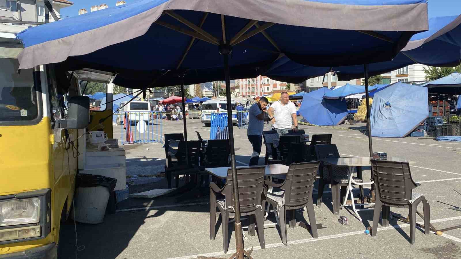 Semt pazarında silahlı kavga: 1’i ağır 7 yaralı