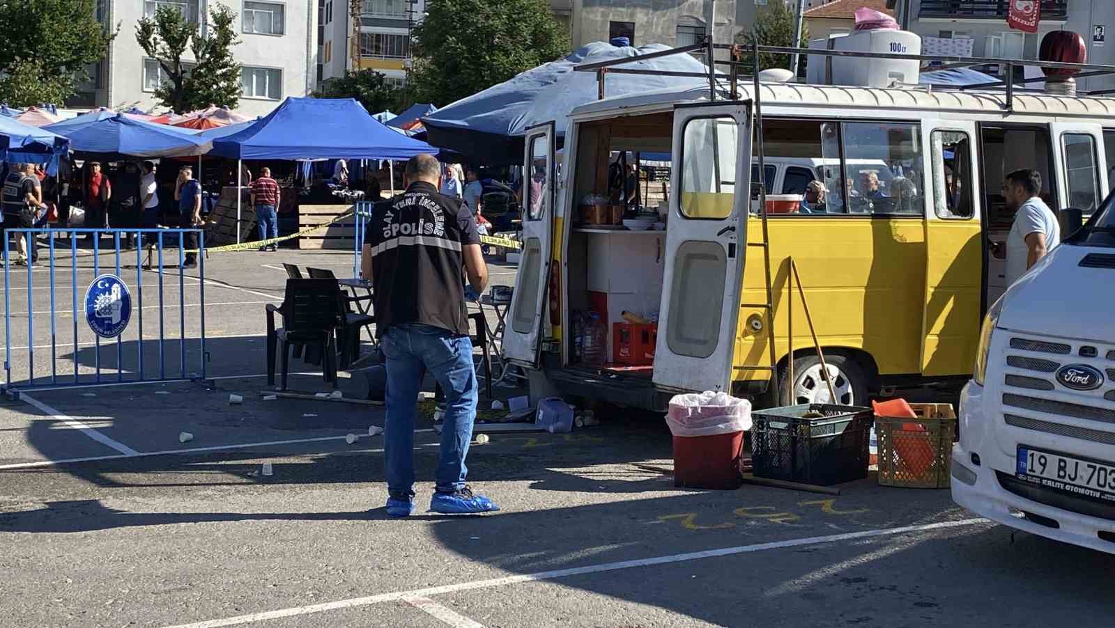 Semt pazarında silahlı kavga: 1’i ağır 7 yaralı