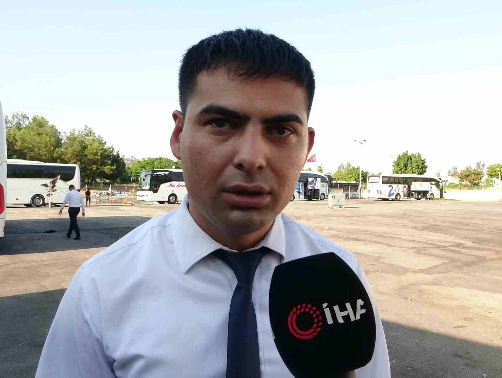 Muavinin cesurca hamlesi kazayı önledi, genç muavin o anları anlattı