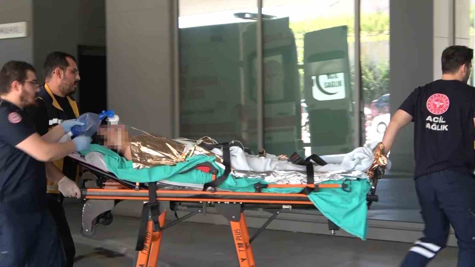 Serinlemek için girdiği denizde boğulma tehlikesi geçirdi: 17 yaşındaki gencin durumu ağır