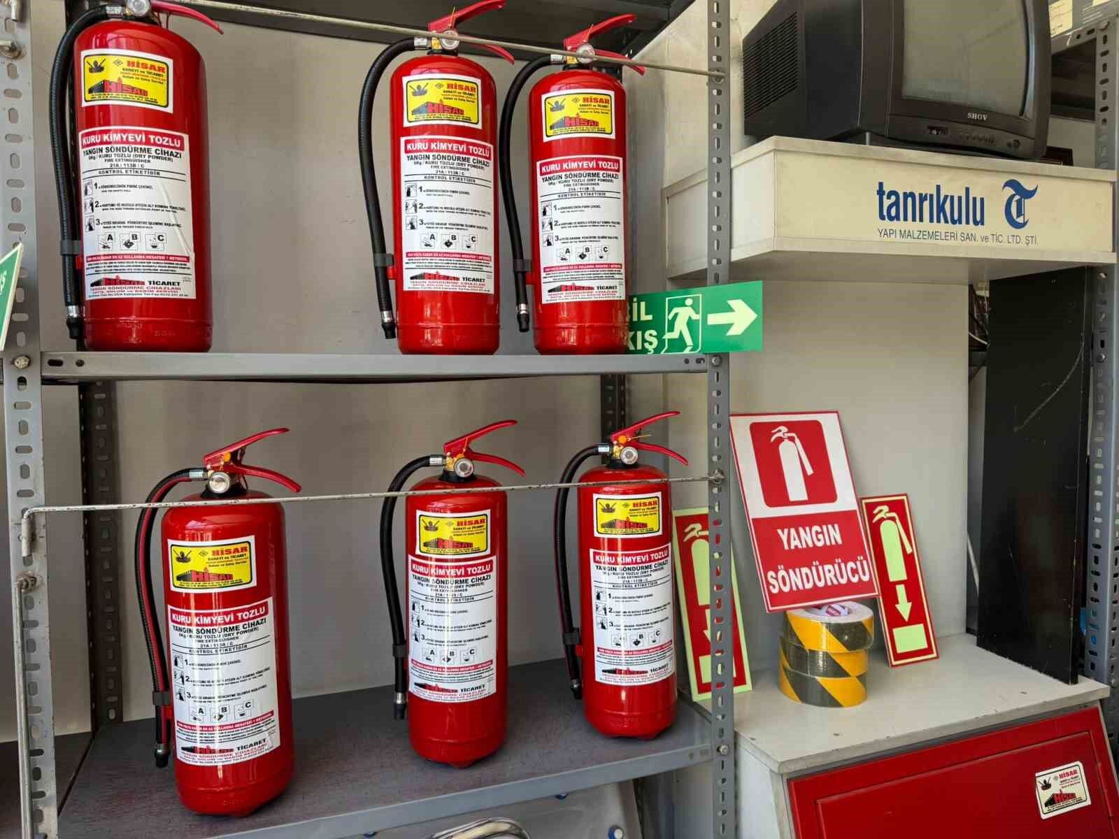 Orman yangınlarından sonra yangın tüplerine talep arttı