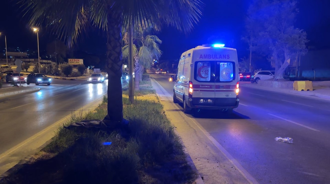 Kuşadası’nda alkollü sürücünün çarptığı yaya hayatını kaybetti... Feci kaza kamerada