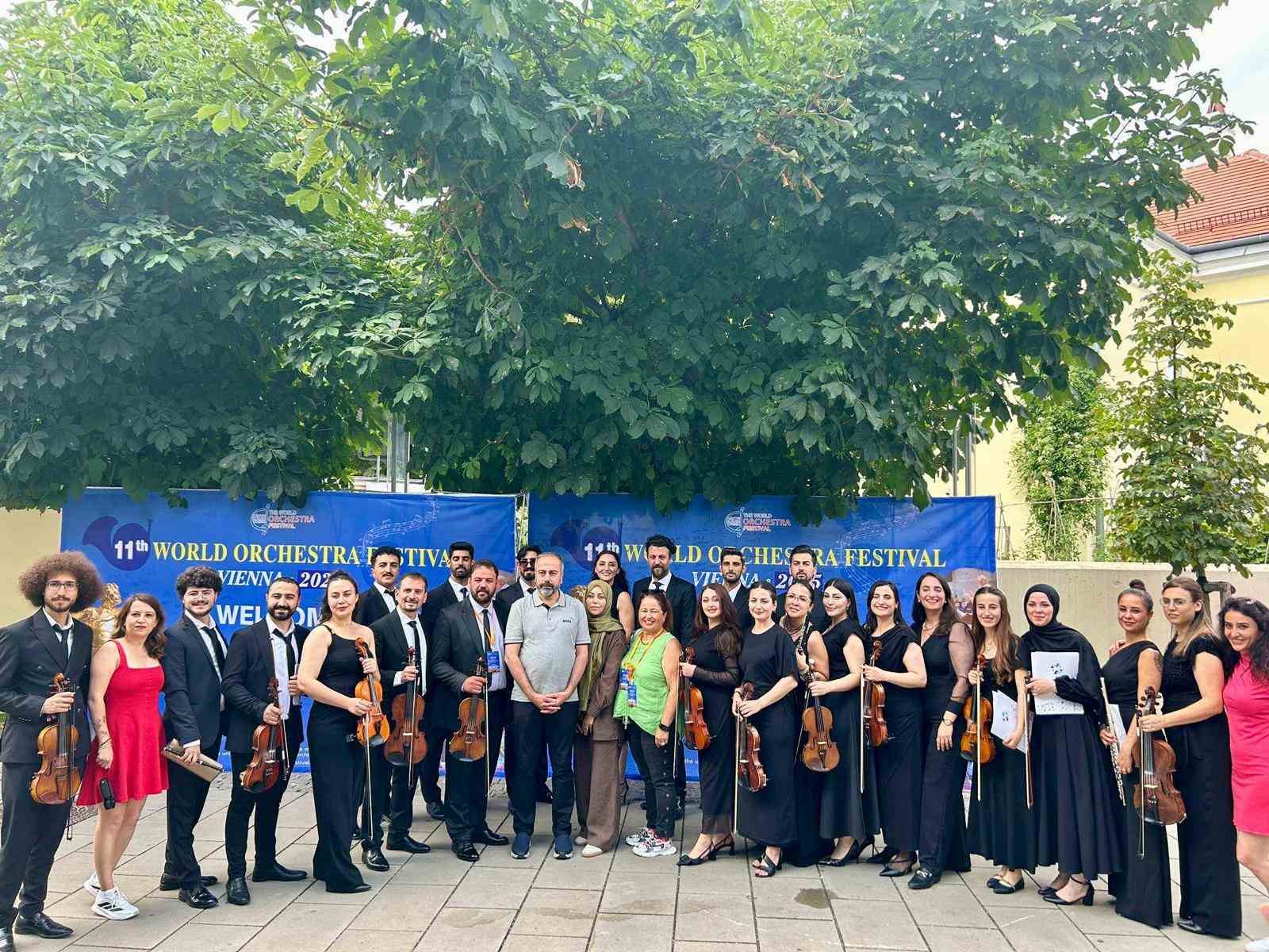 Van YYÜ Akademik Orkestrası Viyana’da sahne aldı