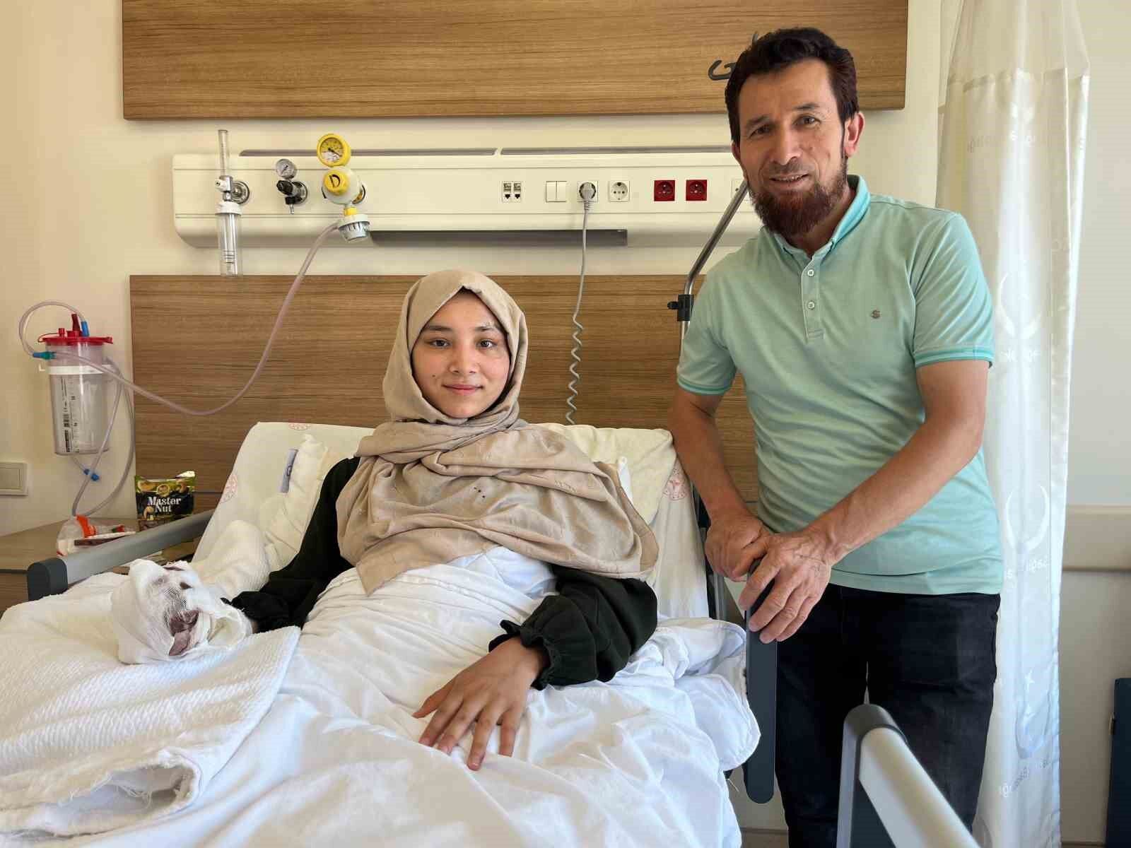 Çin zulmünden kaçan Uygur Türk’ü Ayşe, Eskişehir’de şifa buldu